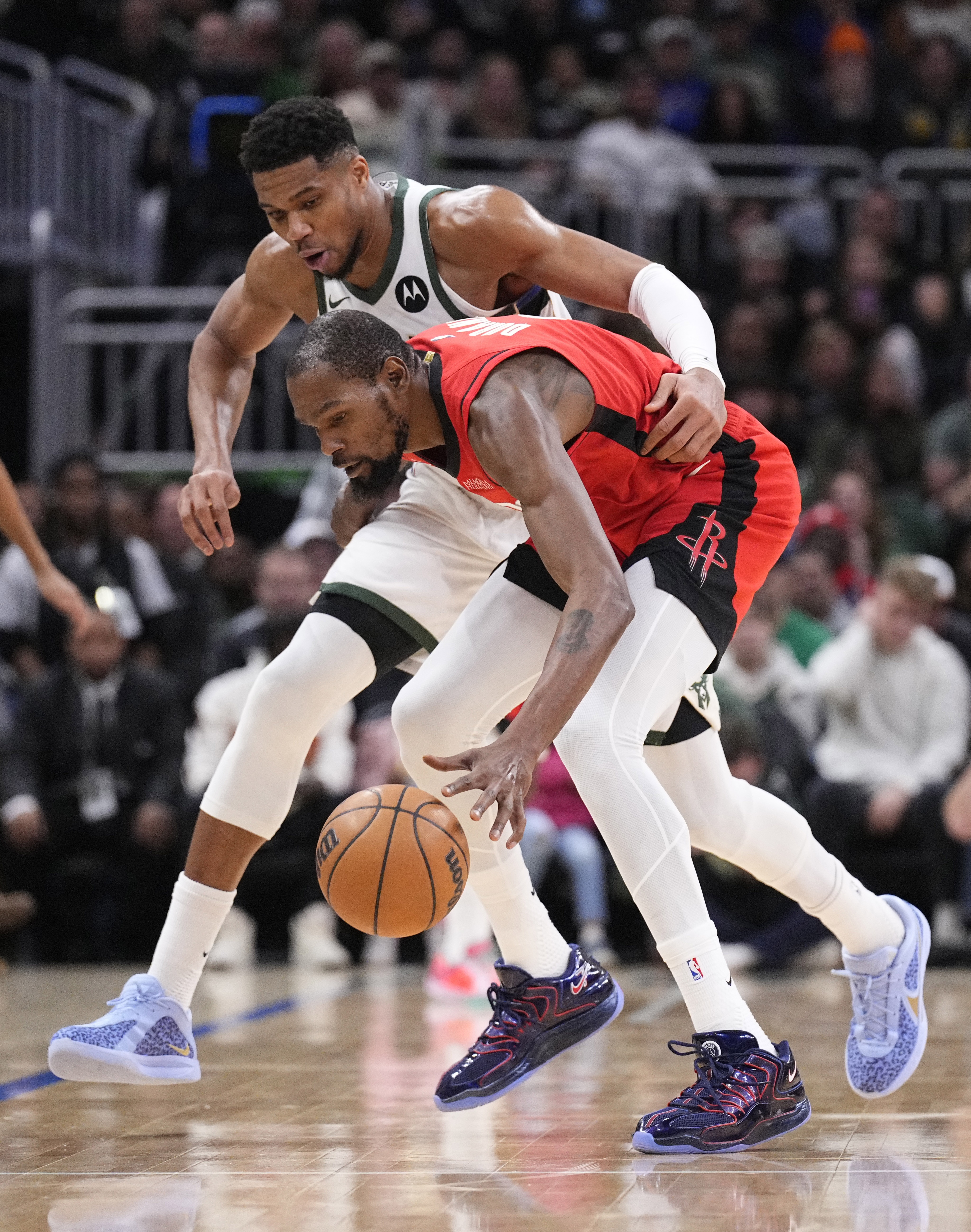 九游官网-字母哥虽好但并不适合火箭！送出申京小贾&amp;强力替补值得吗？